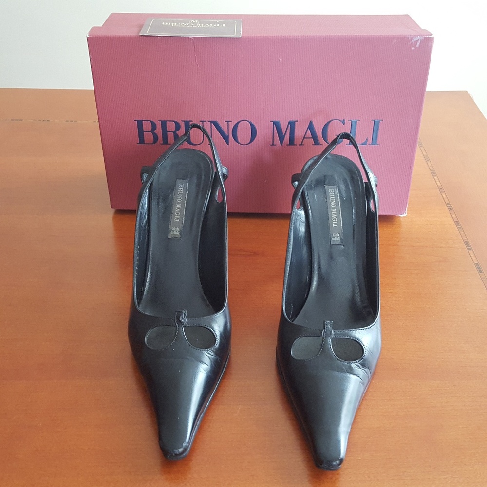BRUNO MAGLI WOMEN SLINGBACK BLACK LEATHER HEELS